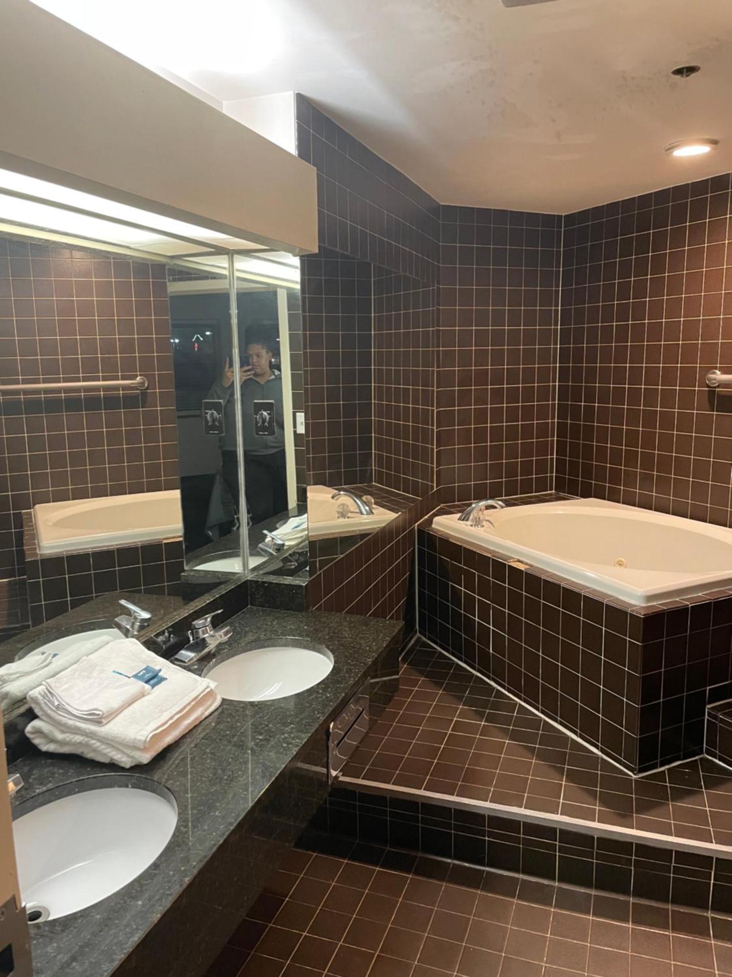 Apm Inn & Suites Hagerstown Extérieur photo